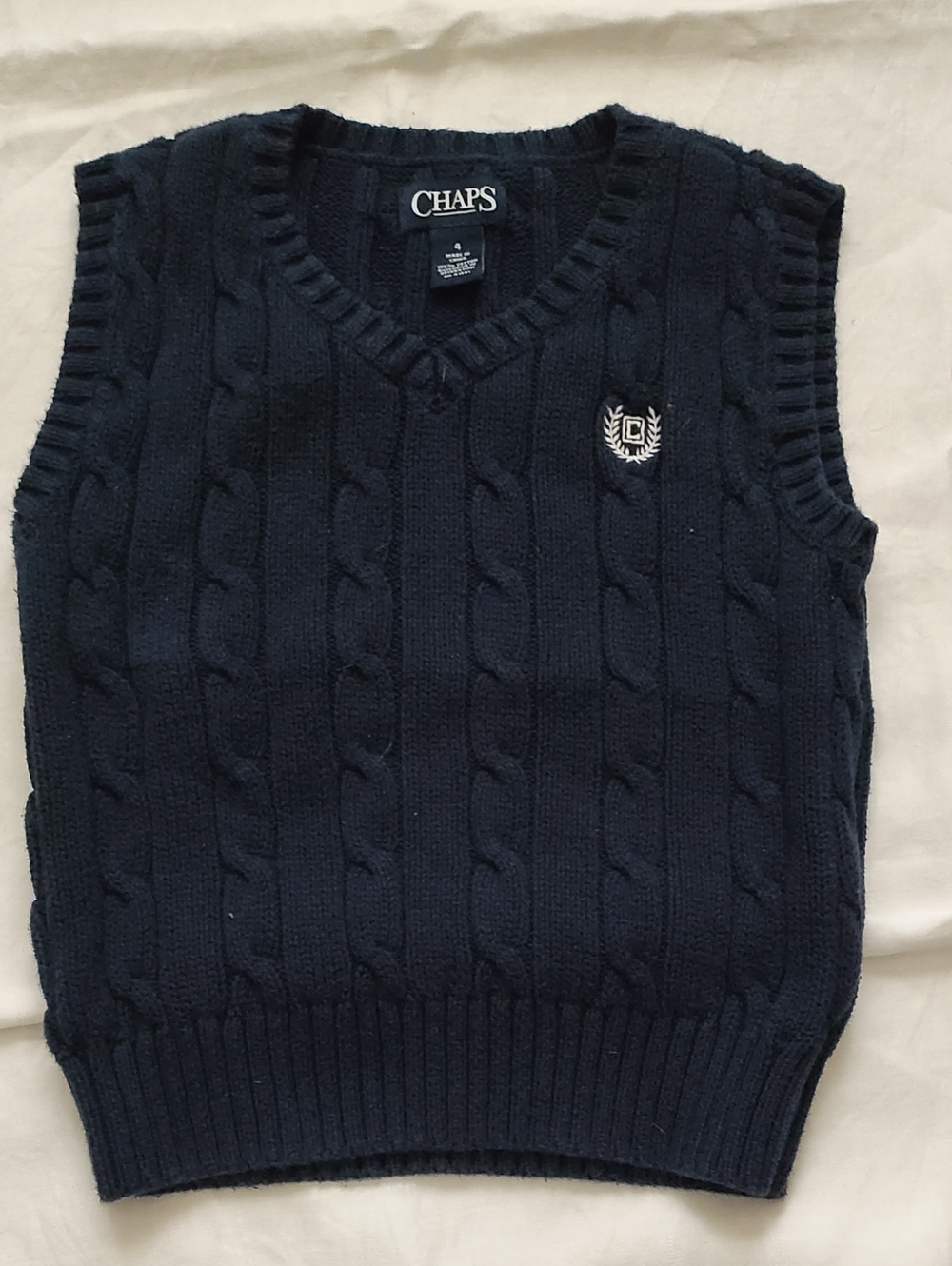 Chaps Navy Cable-Knit V-Neck Sweater Vest with Crest